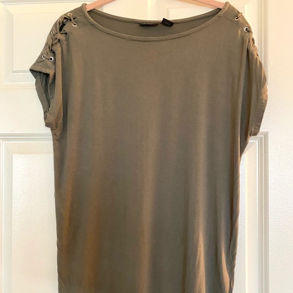Tahari Top - Picture 1 of 4